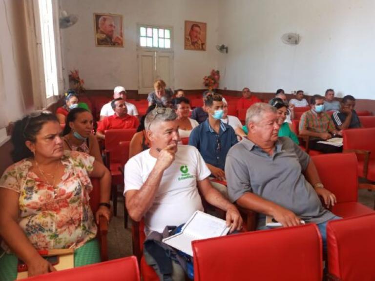 En el ámbito del comercio y la gastronomía, como en todas las esferas de la sociedad, se impone mantener una activa comunicación organizacional.